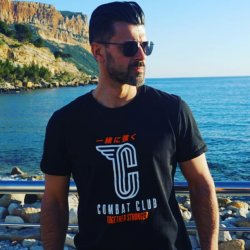 CAMISETA COMBAT CLUB GRIS