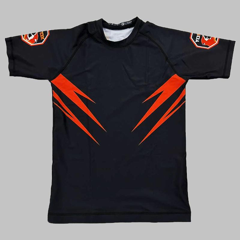 RASHGUARD PERSONALIZADO YOFOX